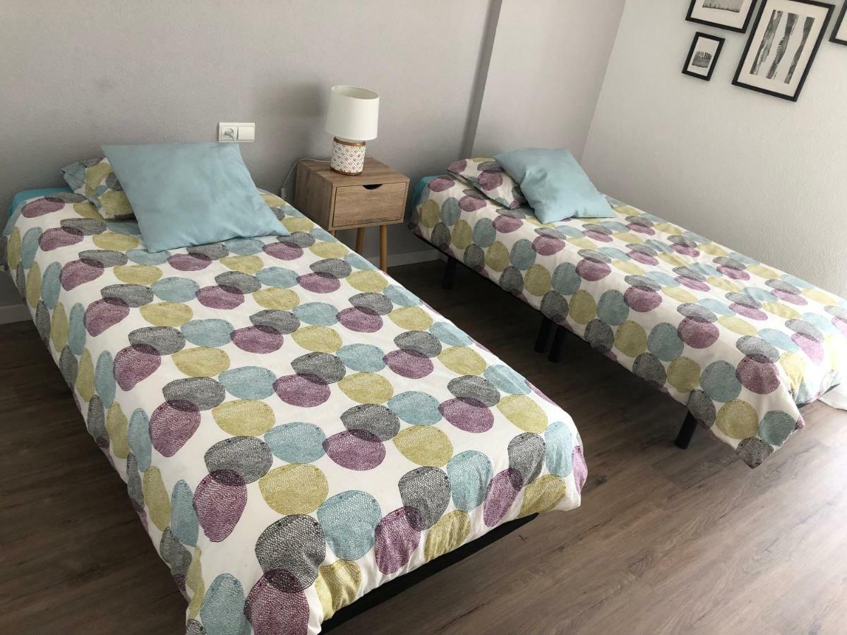 Sun & Beach Apartment Carivoguest II Alicante Esterno foto